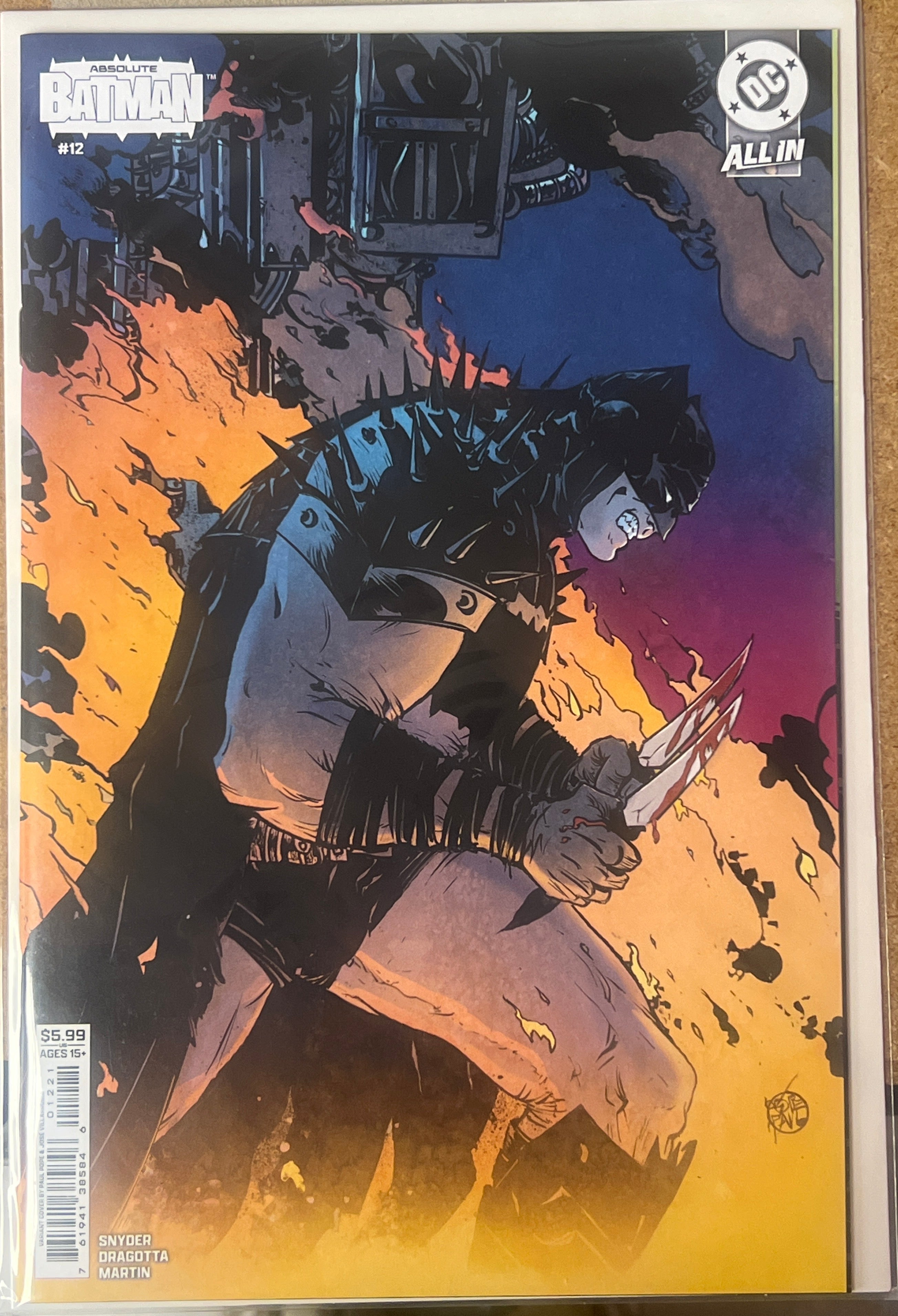ABSOLUTE BATMAN #12 PAUL POPE VARIANT COVER (11/12/25)