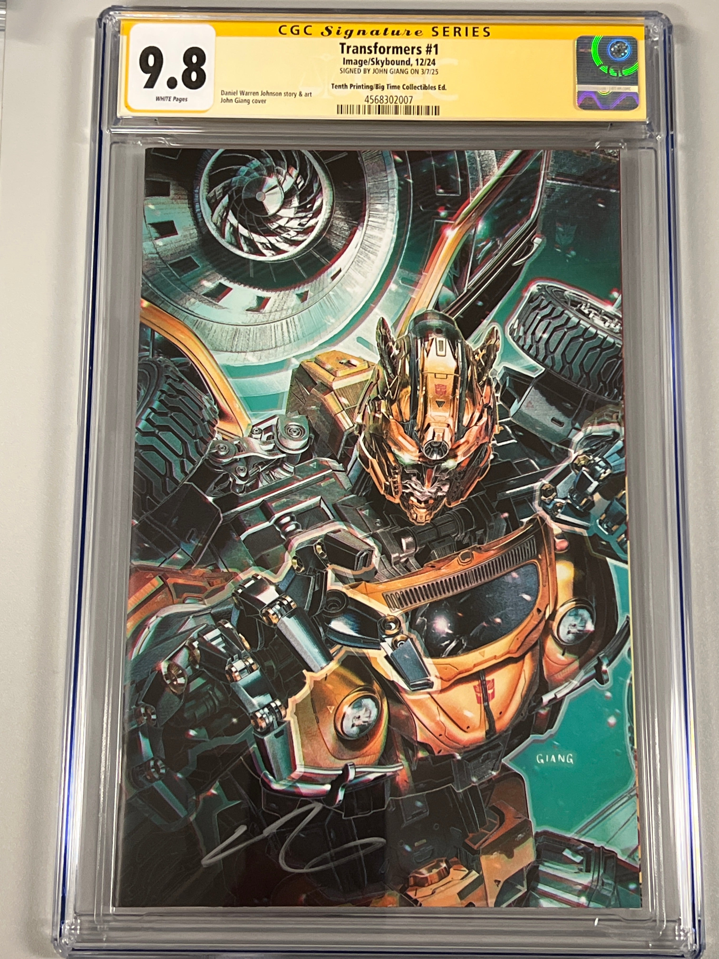 TRANSFORMERS #1 10TH PRINTING JOHN GIANG VIRGIN VARIANT SIGNED BY JOHN GIANG CGC 9.8 (INSTOCK) (C85)