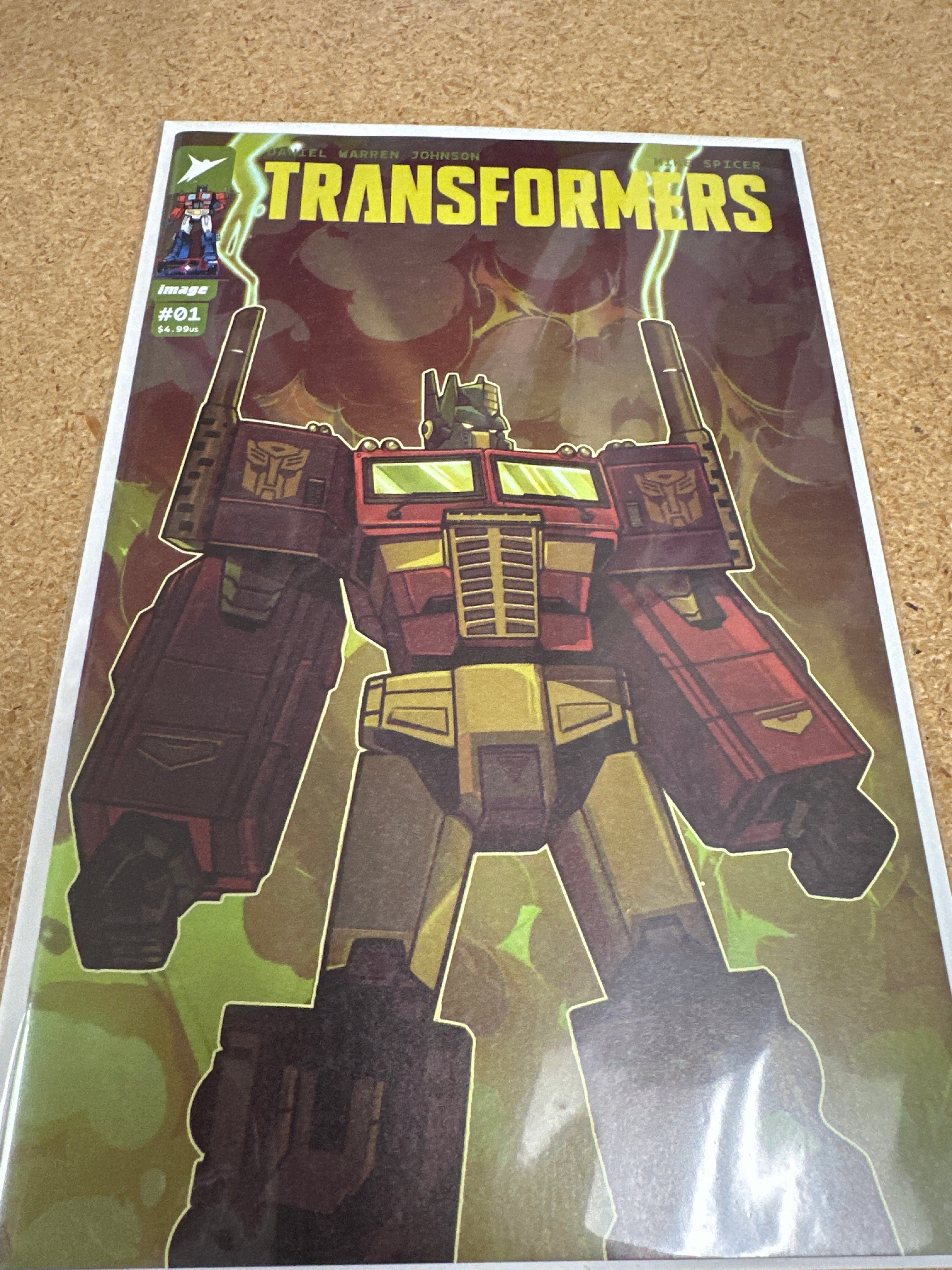 TRANSFORMERS #1 (EXCLUSIVE)(I168)