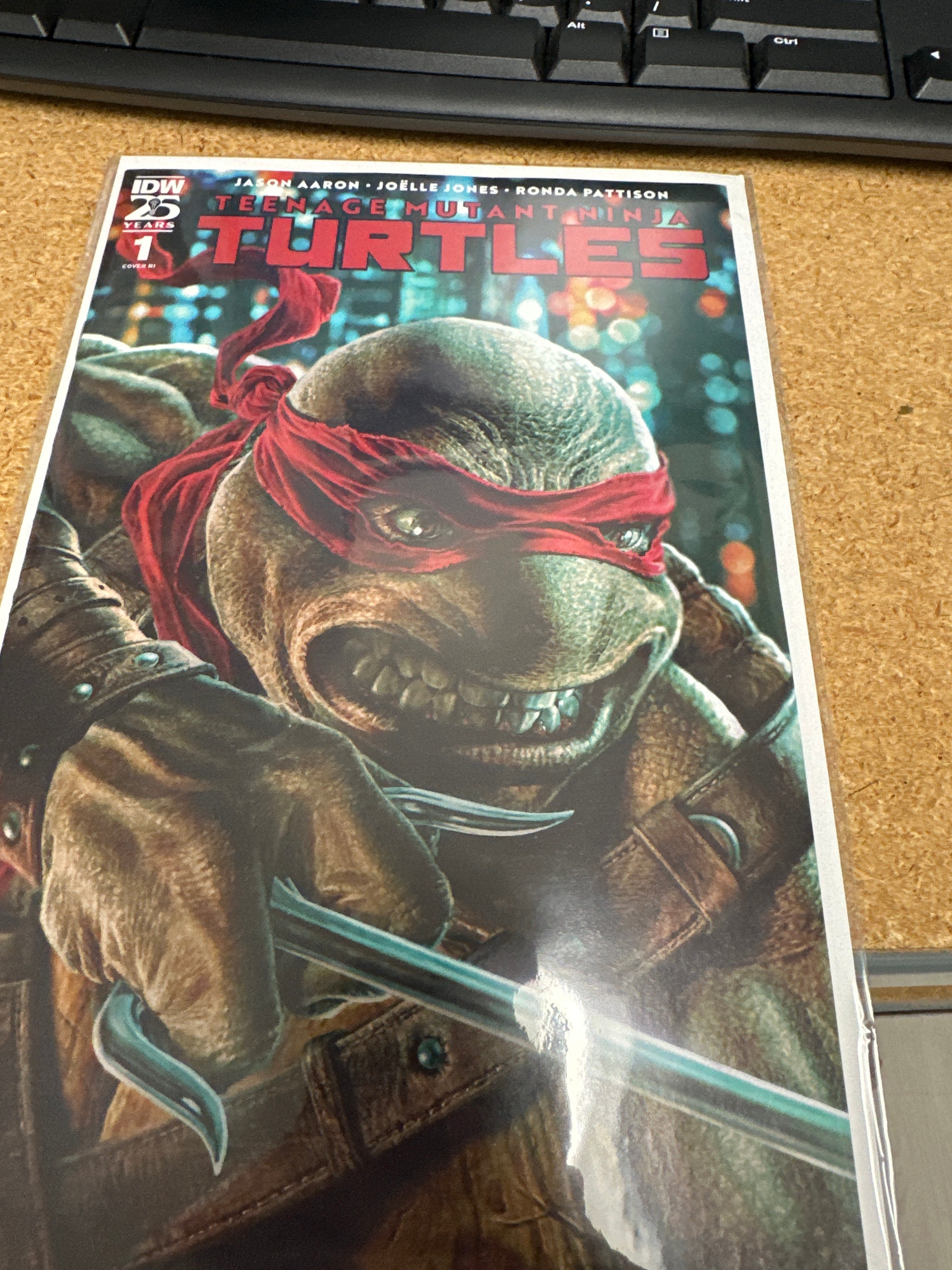 Teenage Mutant Ninja Turtles #1 LEE BERMEJO(CB107)