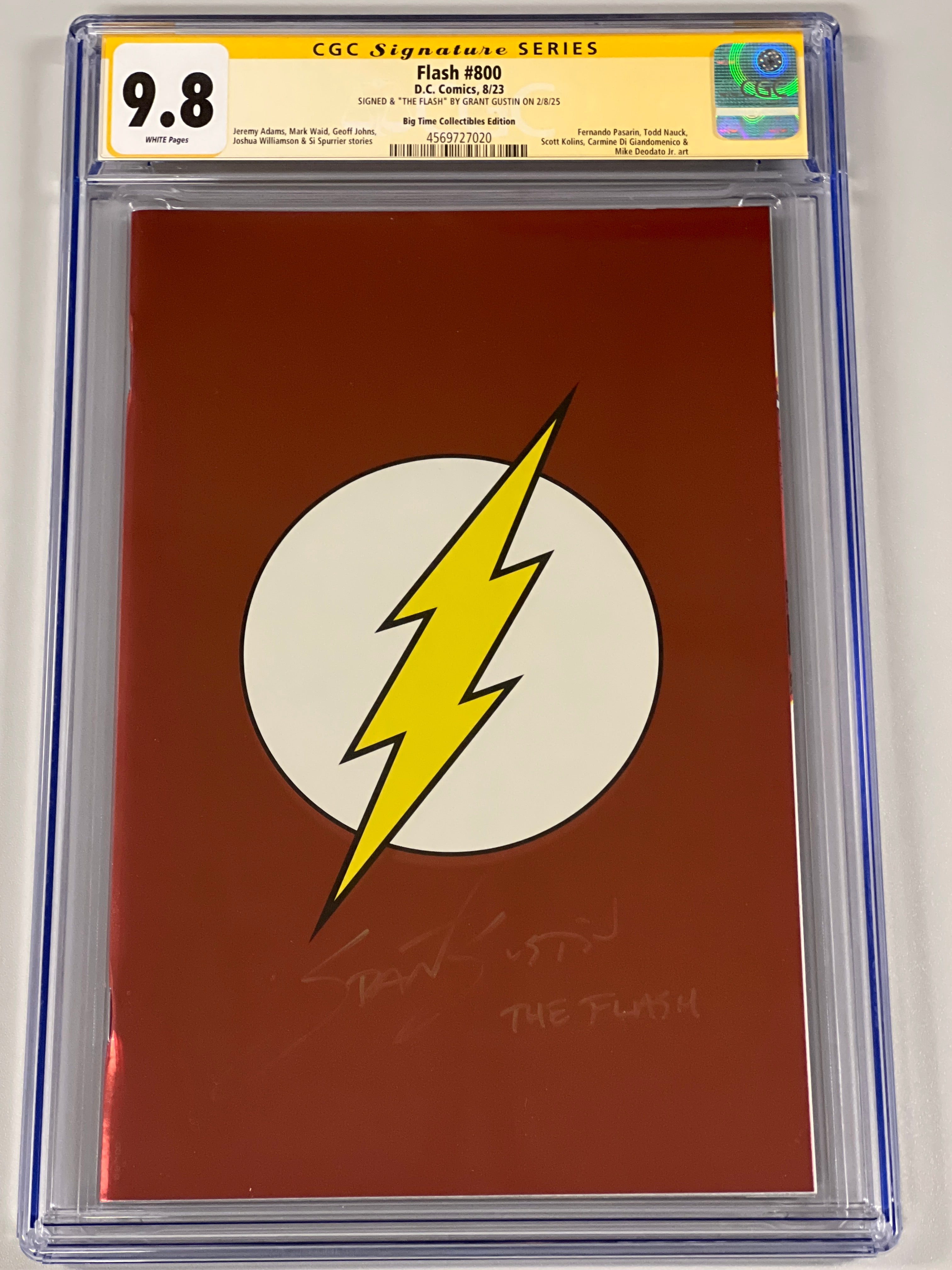 FLASH #800 CLASSIC RED FOIL EDITION SIGNED BY GRANT GUSTIN CGC 9.8 (IN