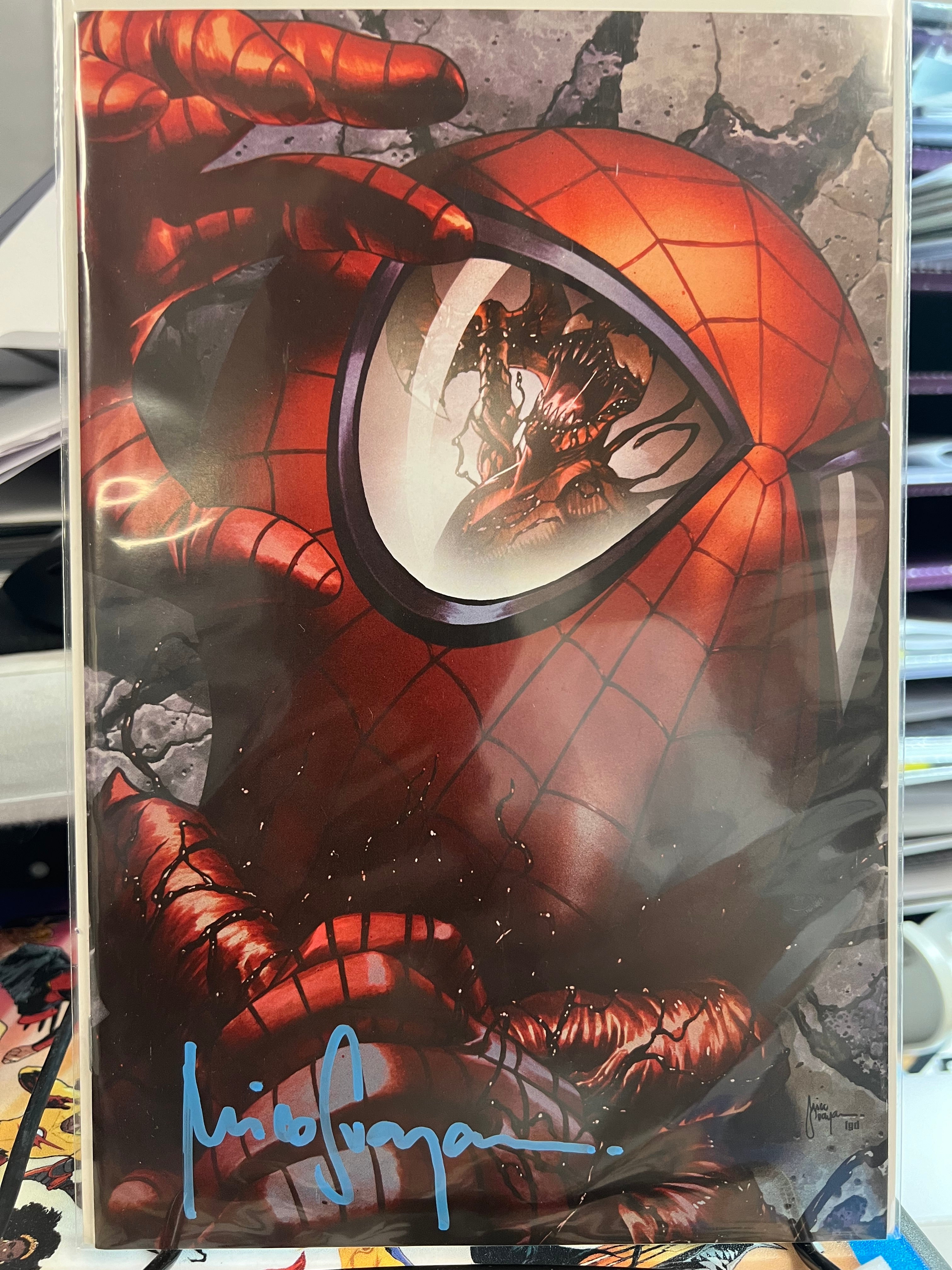 CARNAGE #1 VIRGIN SIGNED BY MICO SUAYAN WITH COA (SS10)