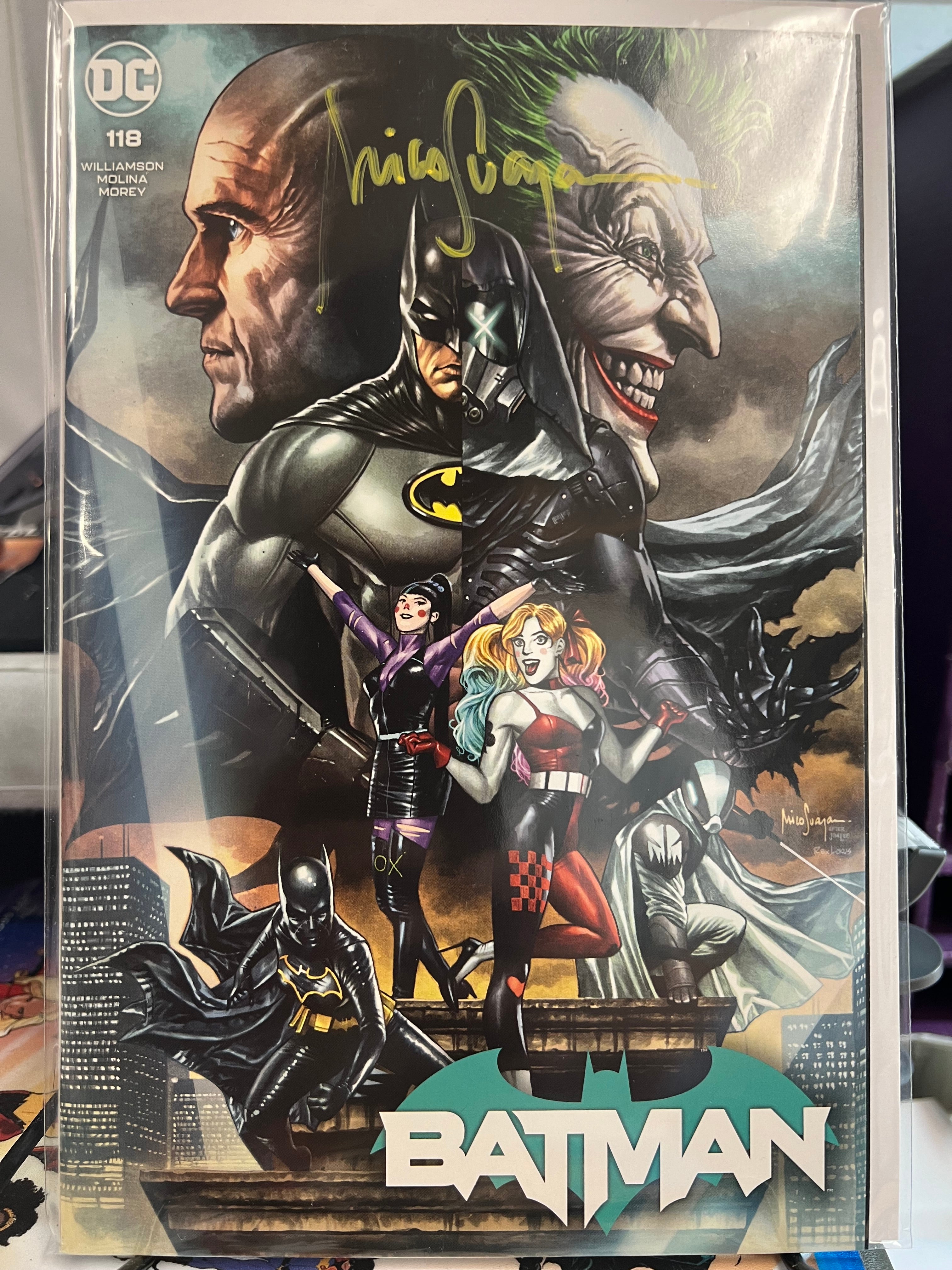 BATMAN 118 TRADE DRESS SIGNED BY MICO SUAYAN WITH COA (SS9)