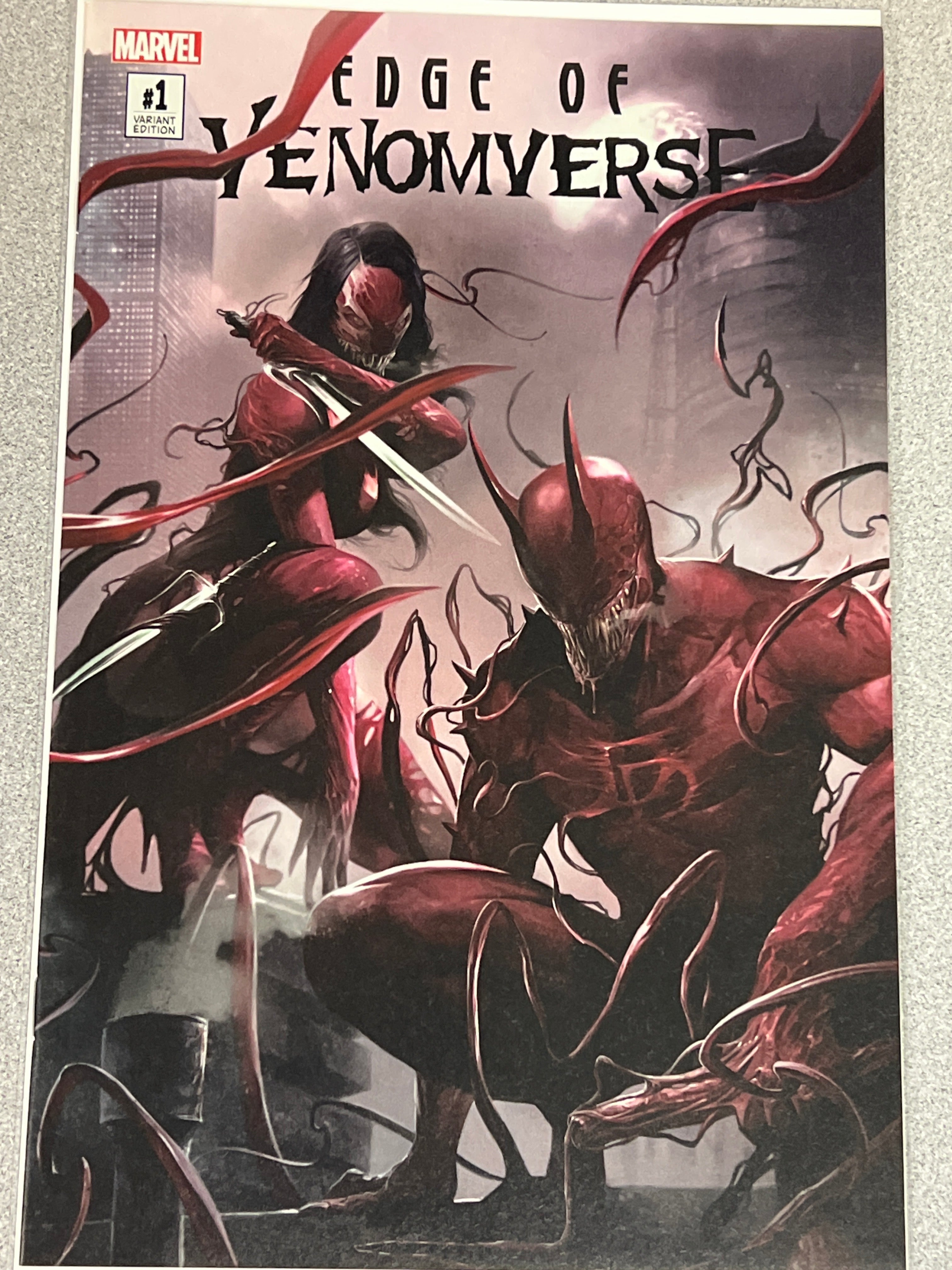EDGE OF VENOMVERSE #1 FRANCISCO MATTINA VARIANT (M204)(M214)