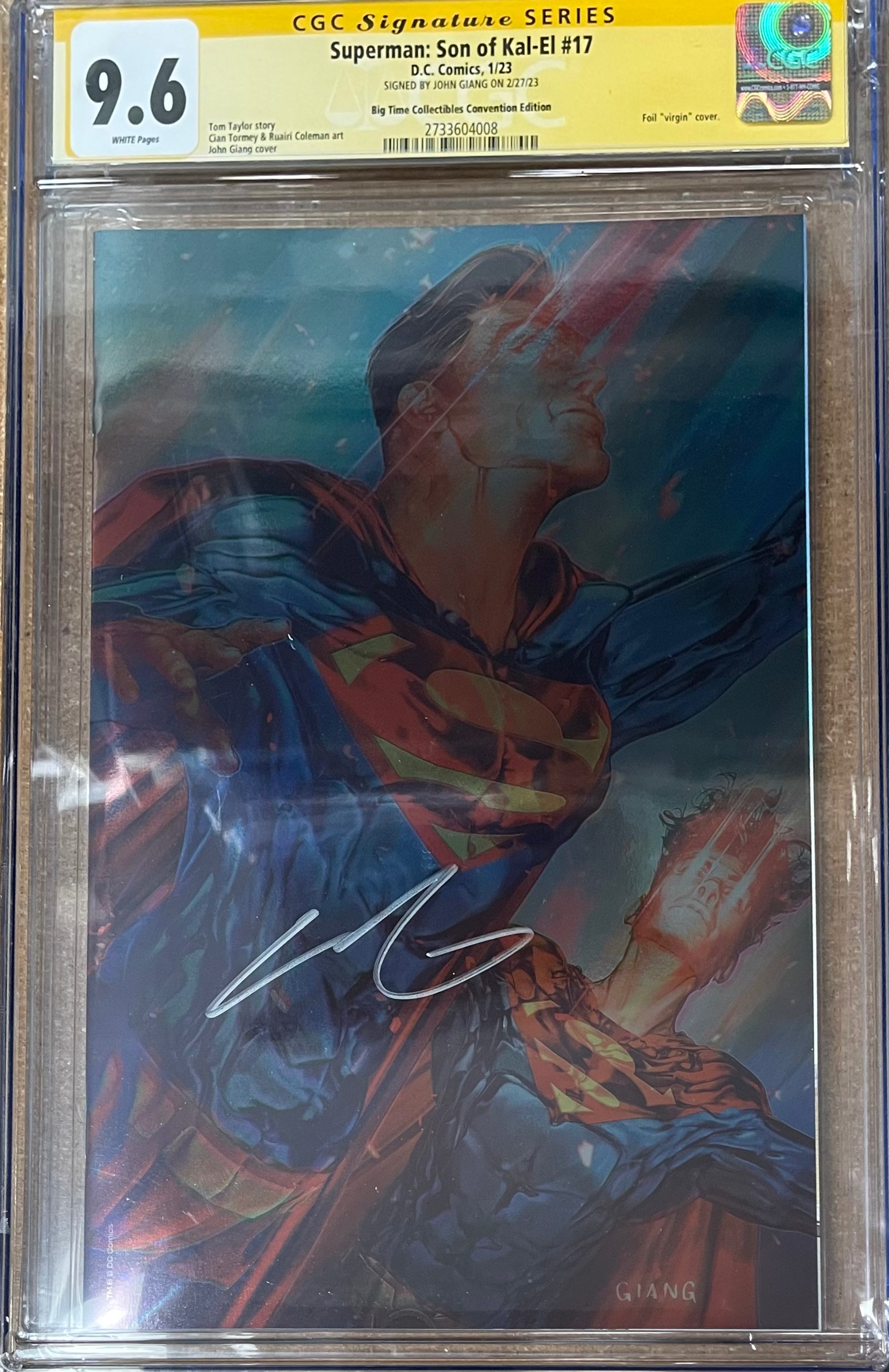 SUPERMAN SON OF KAL-EL #17 JOHN GIANG EXCLUSIVE VIRGIN FOIL VARIANT