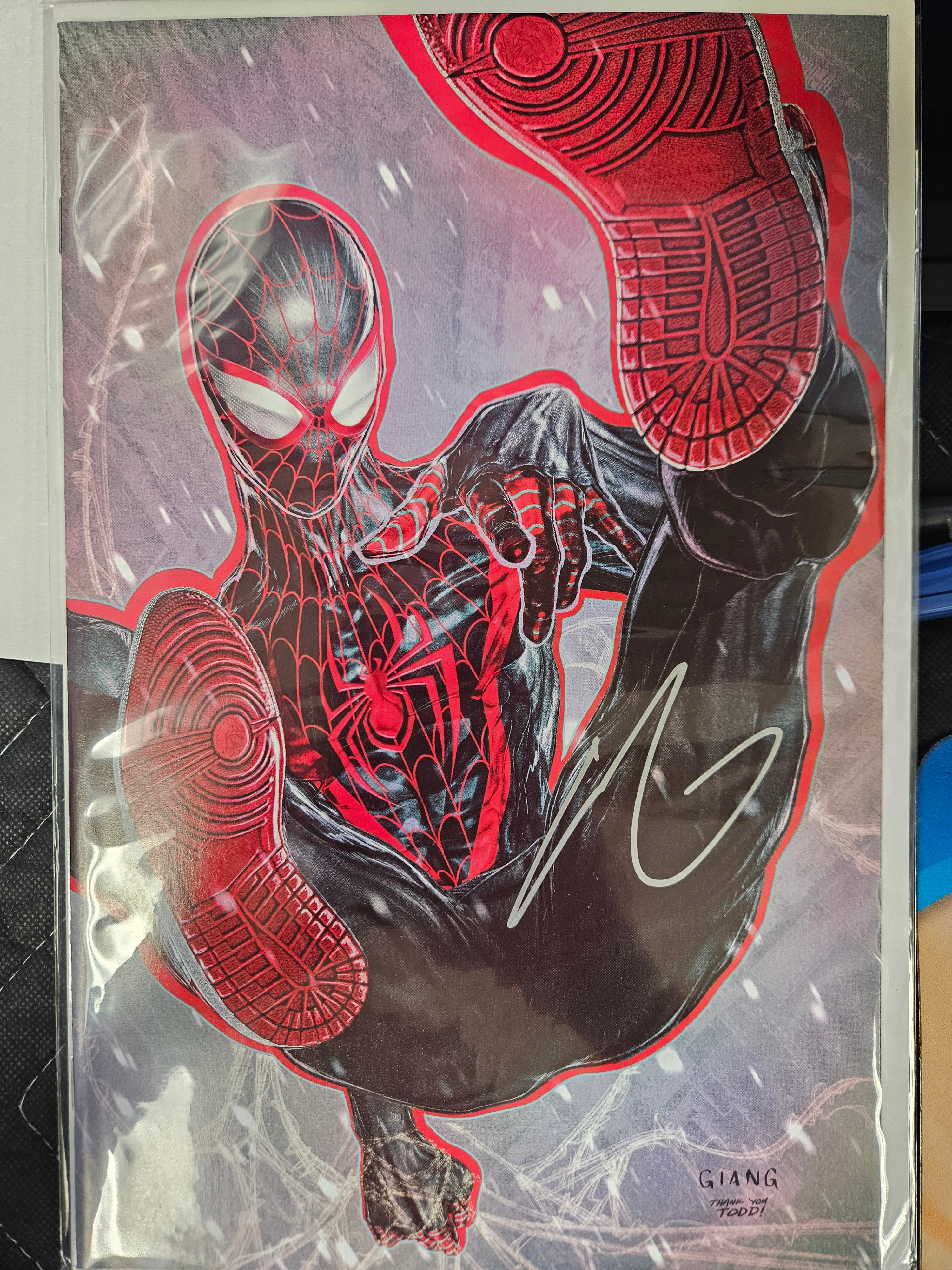 MILES MORALES SPIDER-MAN #1 JOHN GIANG SIGNED BY JOHN GIANG (SS15)