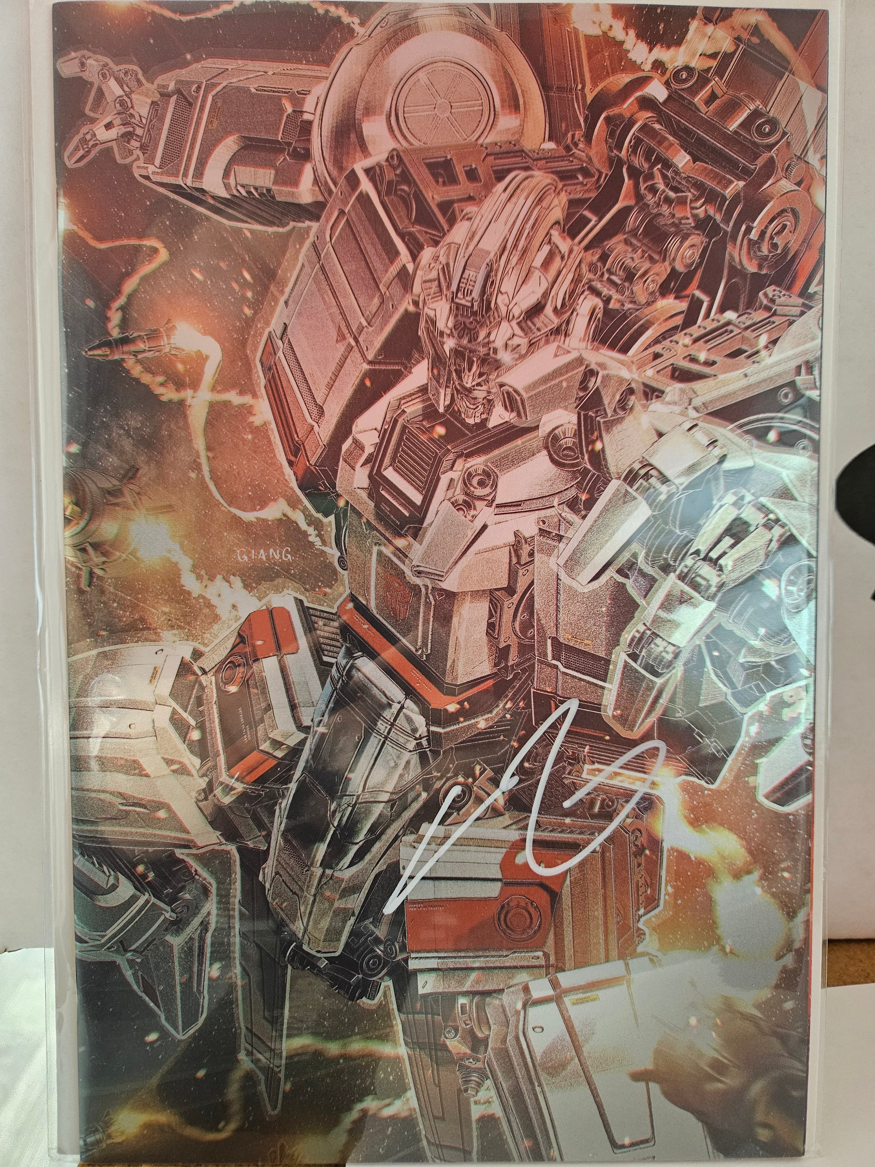 VOID RIVALS #1 JOHN GIANG NYCC EXCLUSIVE VIRGIN FOIL VARIANT SIGNED BY JOHN GIANG W/ COA (SS7)