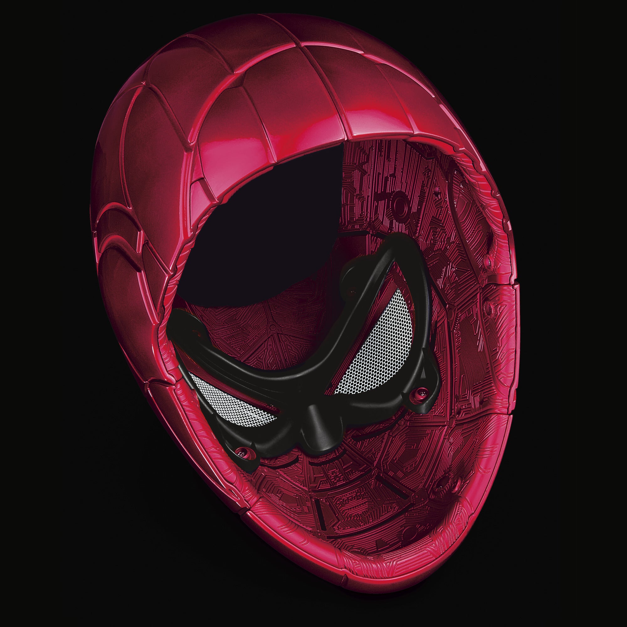 01/05/2022 SPIDER-MAN LEGENDS GEAR IRON SPIDER HELMET