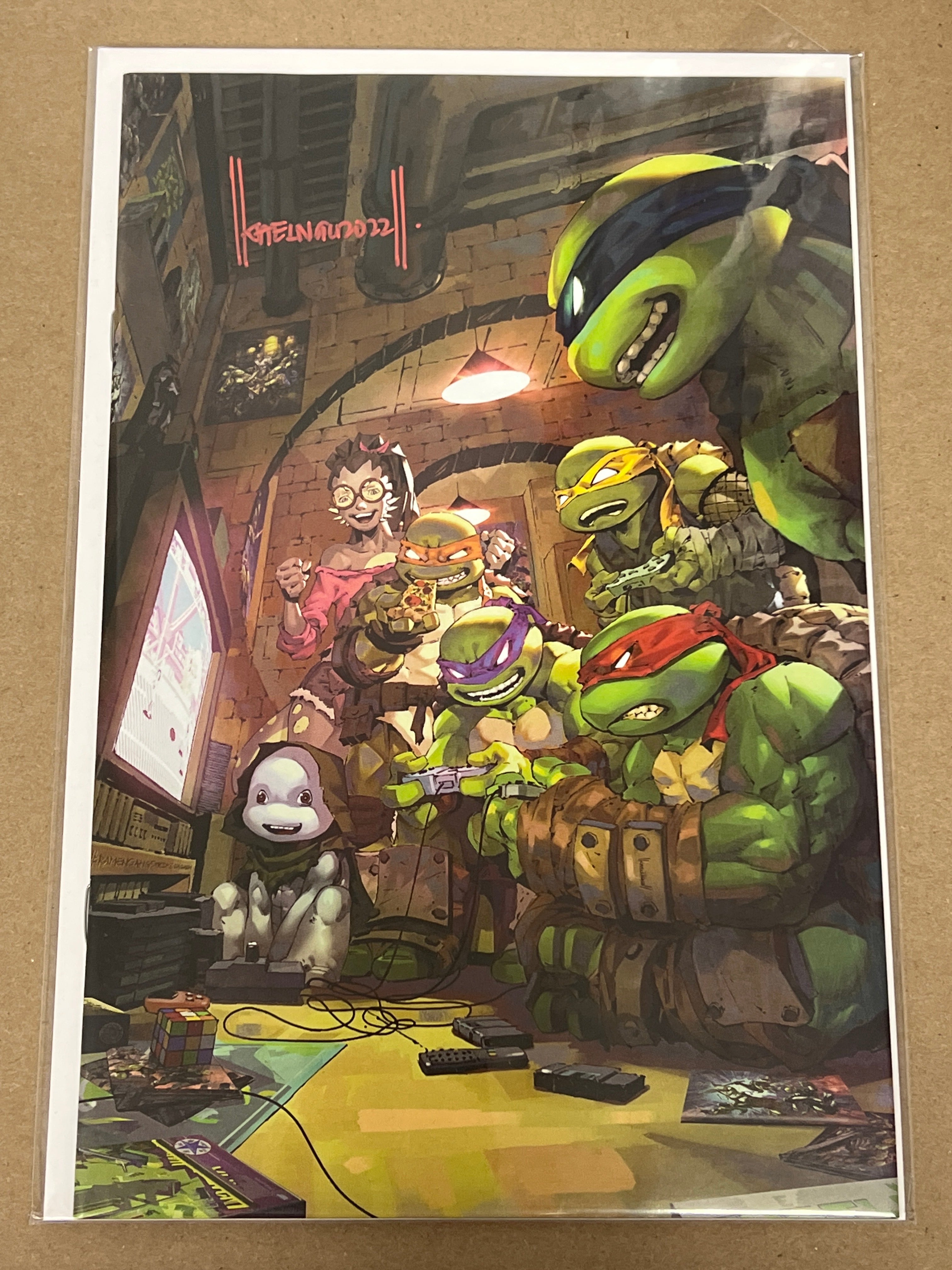 TMNT #102 NGU VIRGIN VARIANT SIGNED BY KAEL NGU WITH COA (SS4)