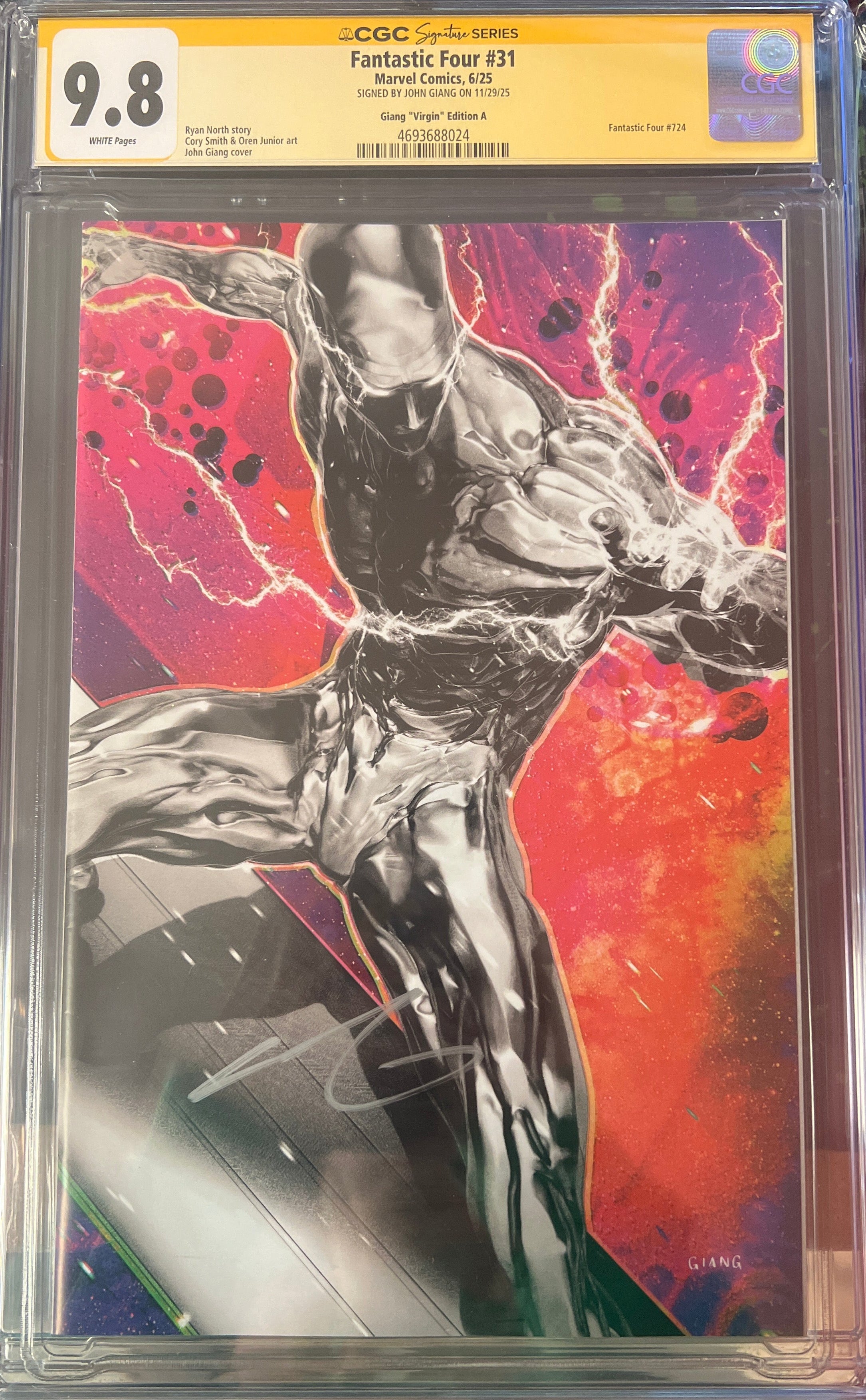 FANTASTIC FOUR #31 JOHN GIANG FANEXPO DALLAS EXCLUSIVE VIRGIN VARIANT SIGNED BY JOHN GIANG CGC 9.8 (C83)