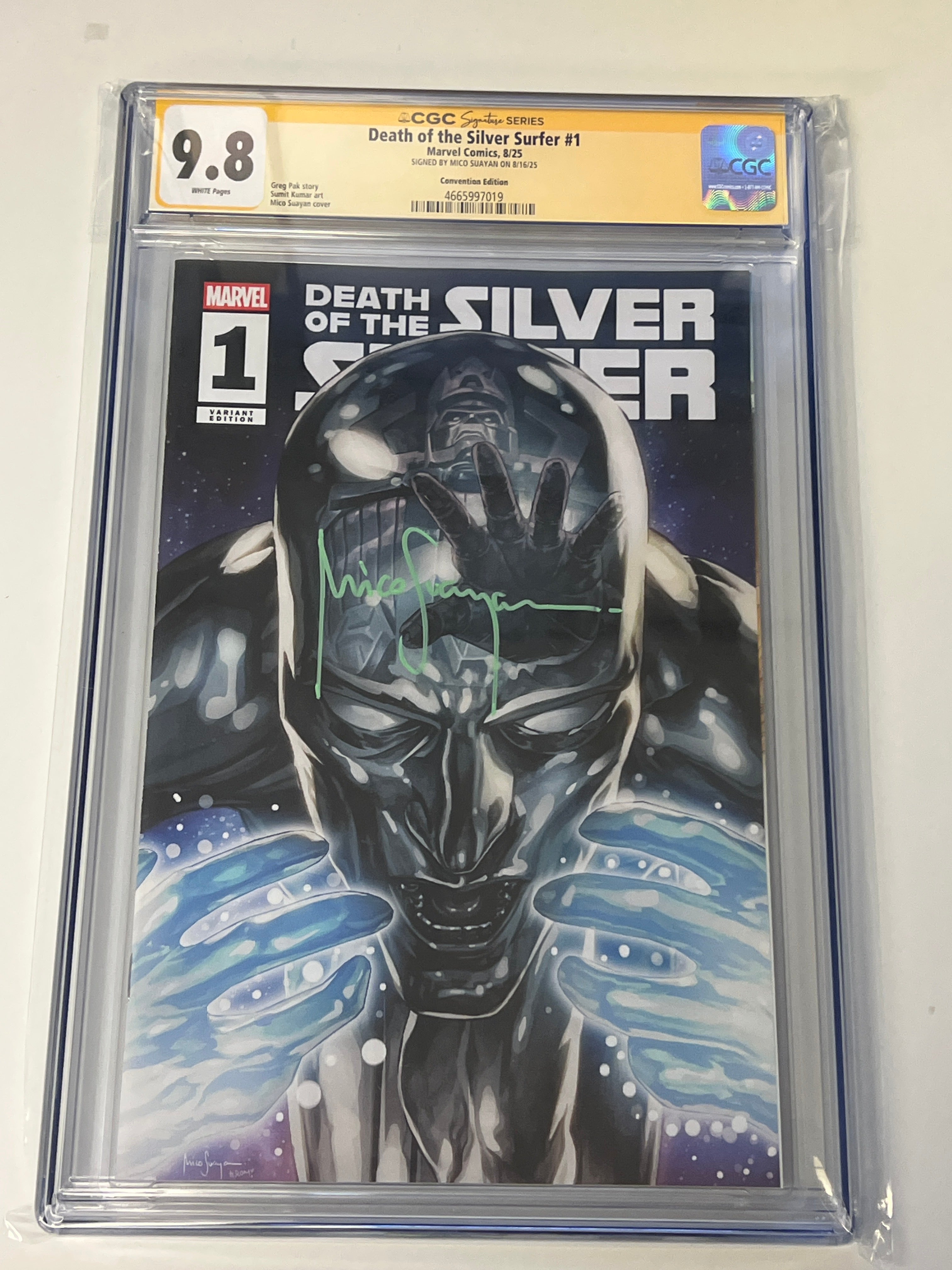 DEATH OF THE SILVER SURFER #1 TRADE DRESS SIGNED BY MICO SUAYAN CGC 9.8 (C80)