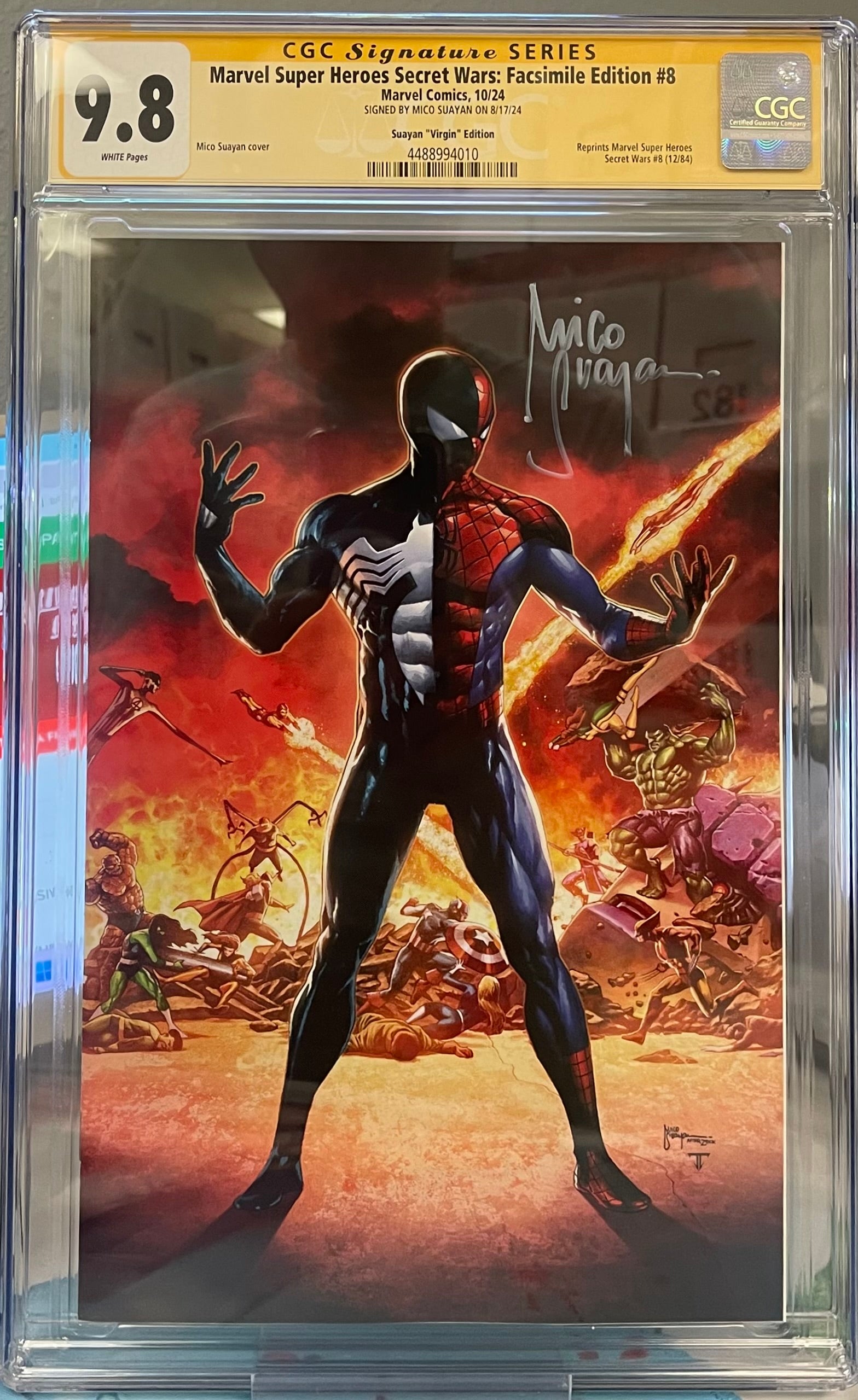 MARVEL SUPER HEROES SECRET WARS #8 MICO SUAYAN EXCLUSIVE VIRGIN VARIANT SIGNED BY MICO SUAYAN CGC 9.8 (C61)