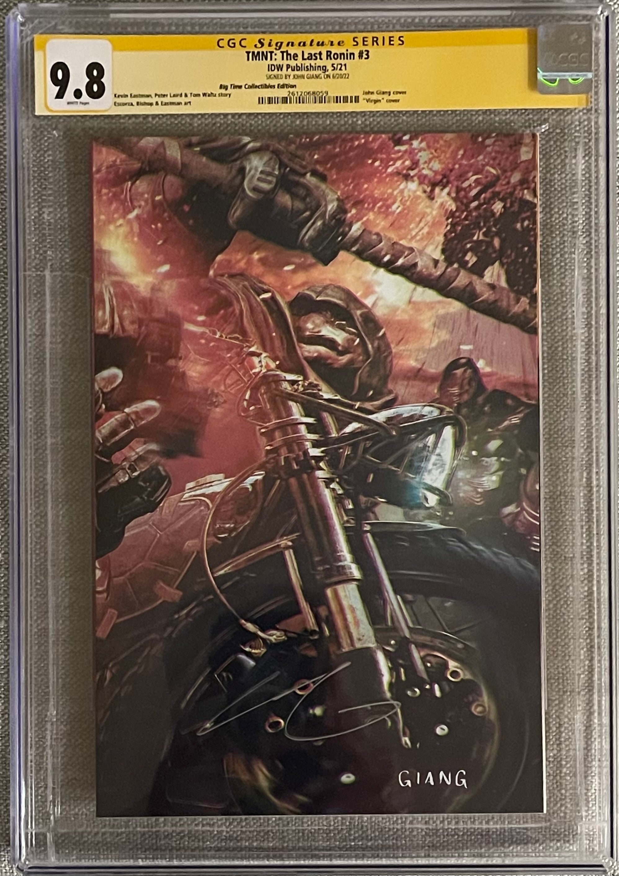 TMNT THE LAST RONIN #3 JOHN GIANG EXCLUSIVE WRAPAROUND VARIANT SIGNED BY JOHN GIANG CGC 9.8 (C113)