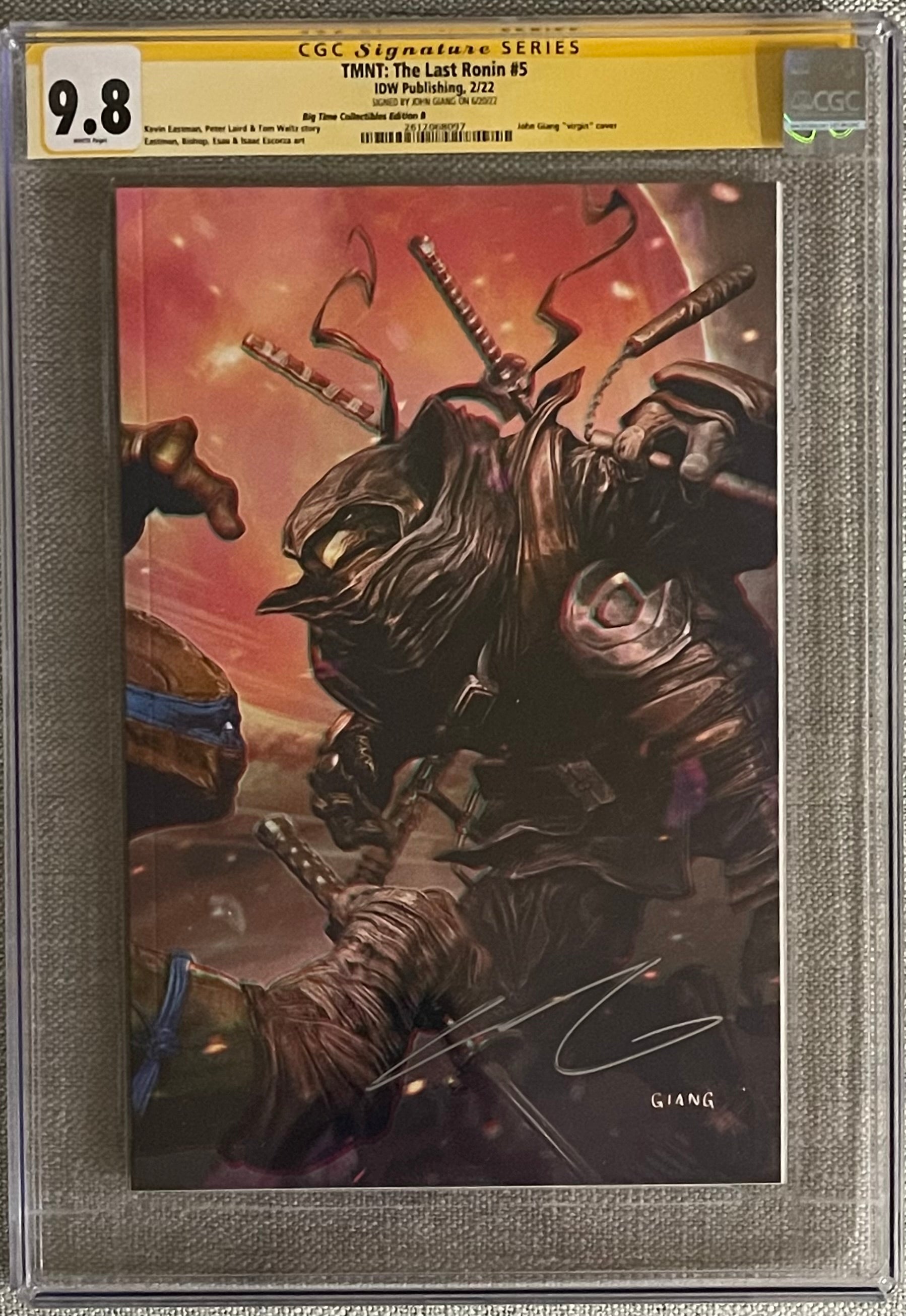 TMNT THE LAST RONIN #5 JOHN GIANG EXCLUSIVE WRAPAROUND VIRGIN VARIANT SIGNED BY JOHN GIANG CGC 9.8 (C113)