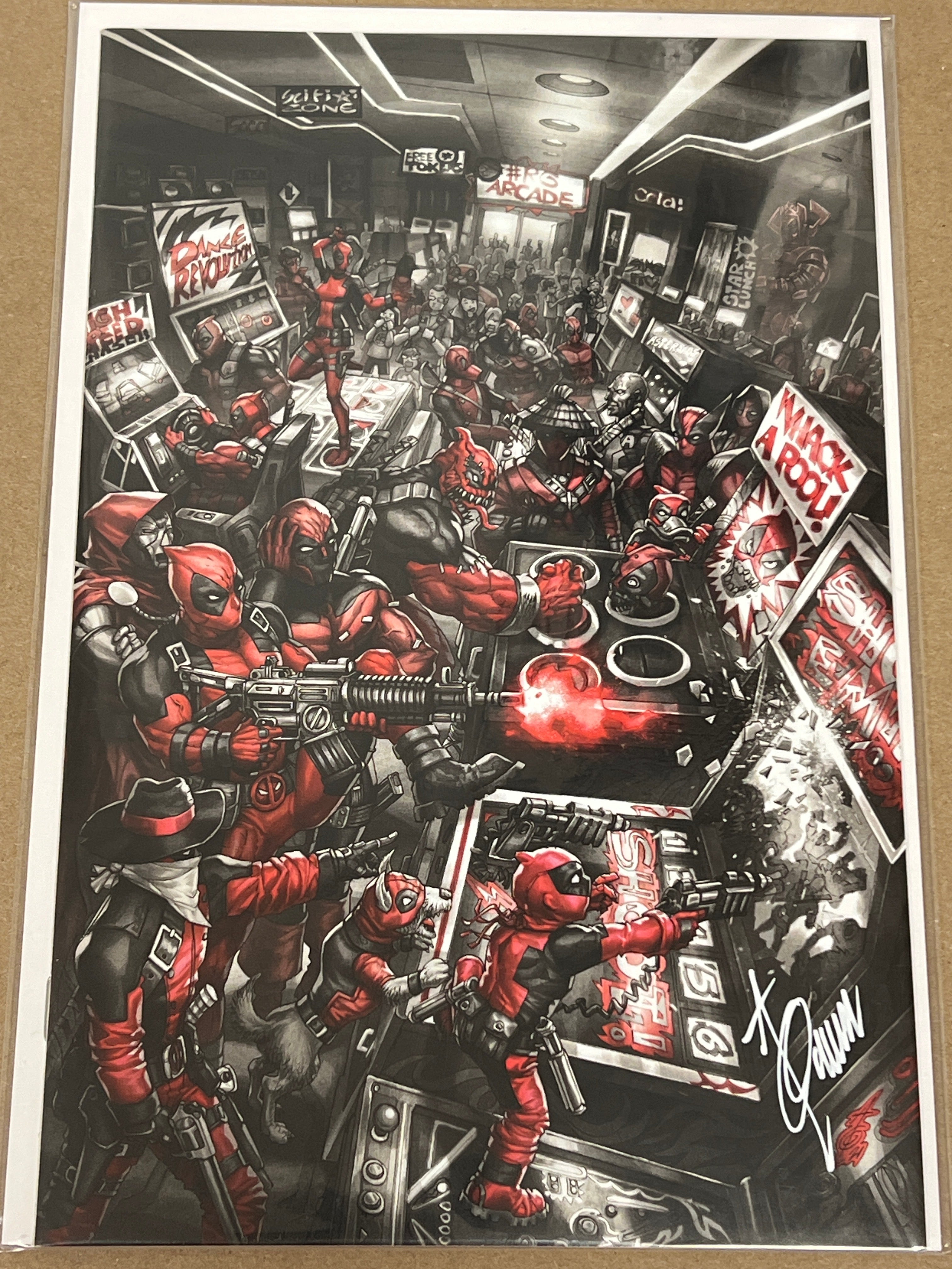 DEADPOOL BLACK WHITE AND BLOOD #1 VIRGIN VARIANT SIGNED BY ALAN QUAH WITH COA (SS4)