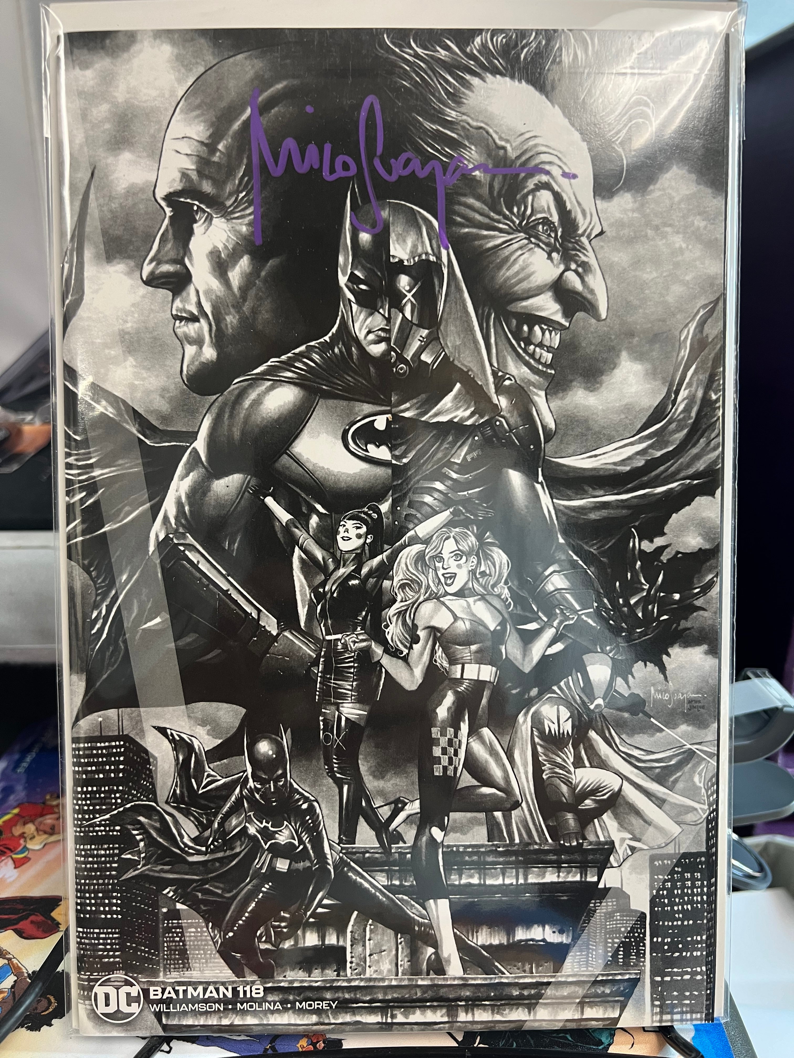 BATMAN 118 SKETCH SIGNED BY MICO SUAYAN WITH COA (SS 5)