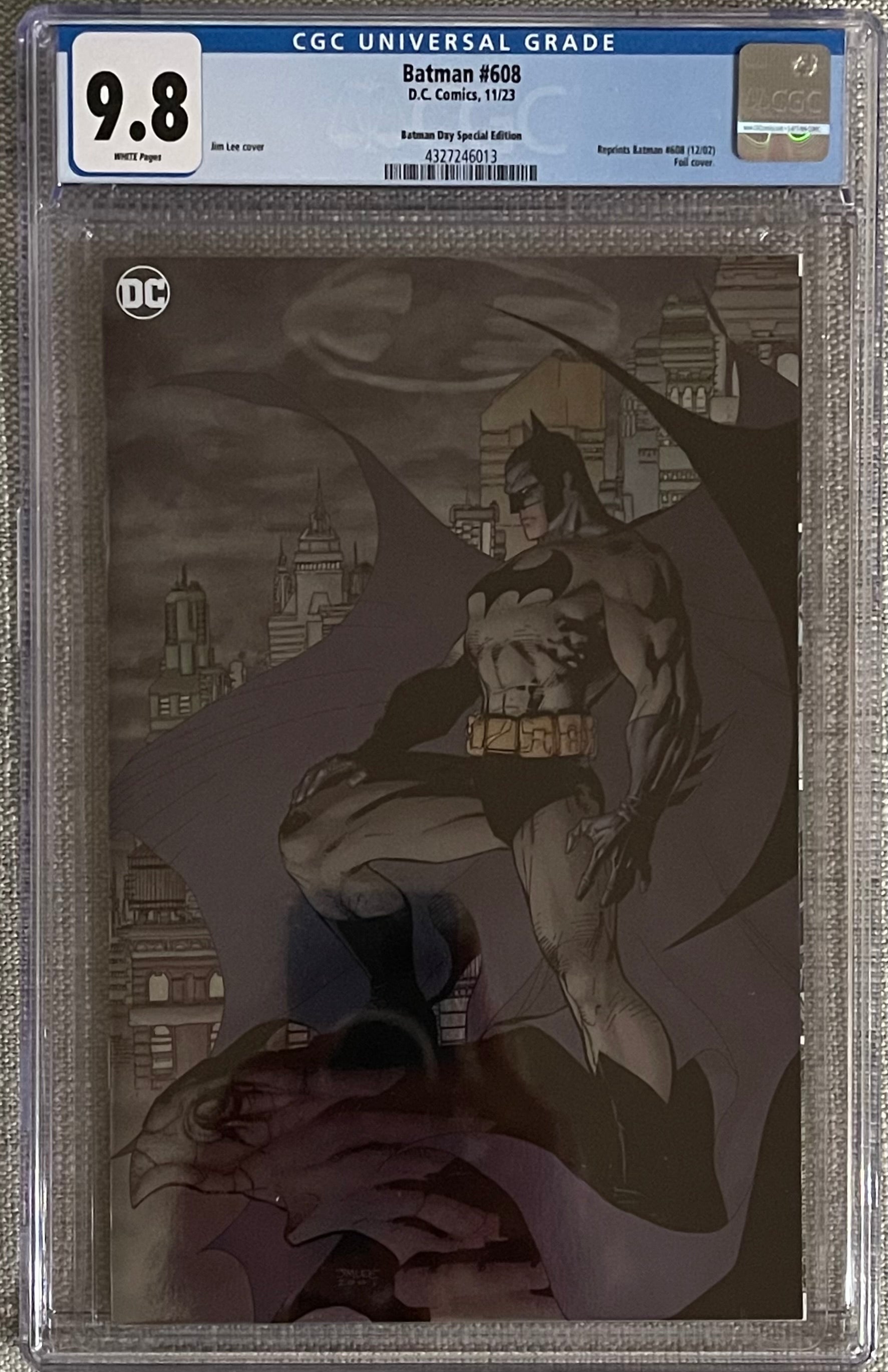 BATMAN DAY 2023 - BATMAN #608 FOIL VARIANT CGC 9.8 (IN STOCK) C20