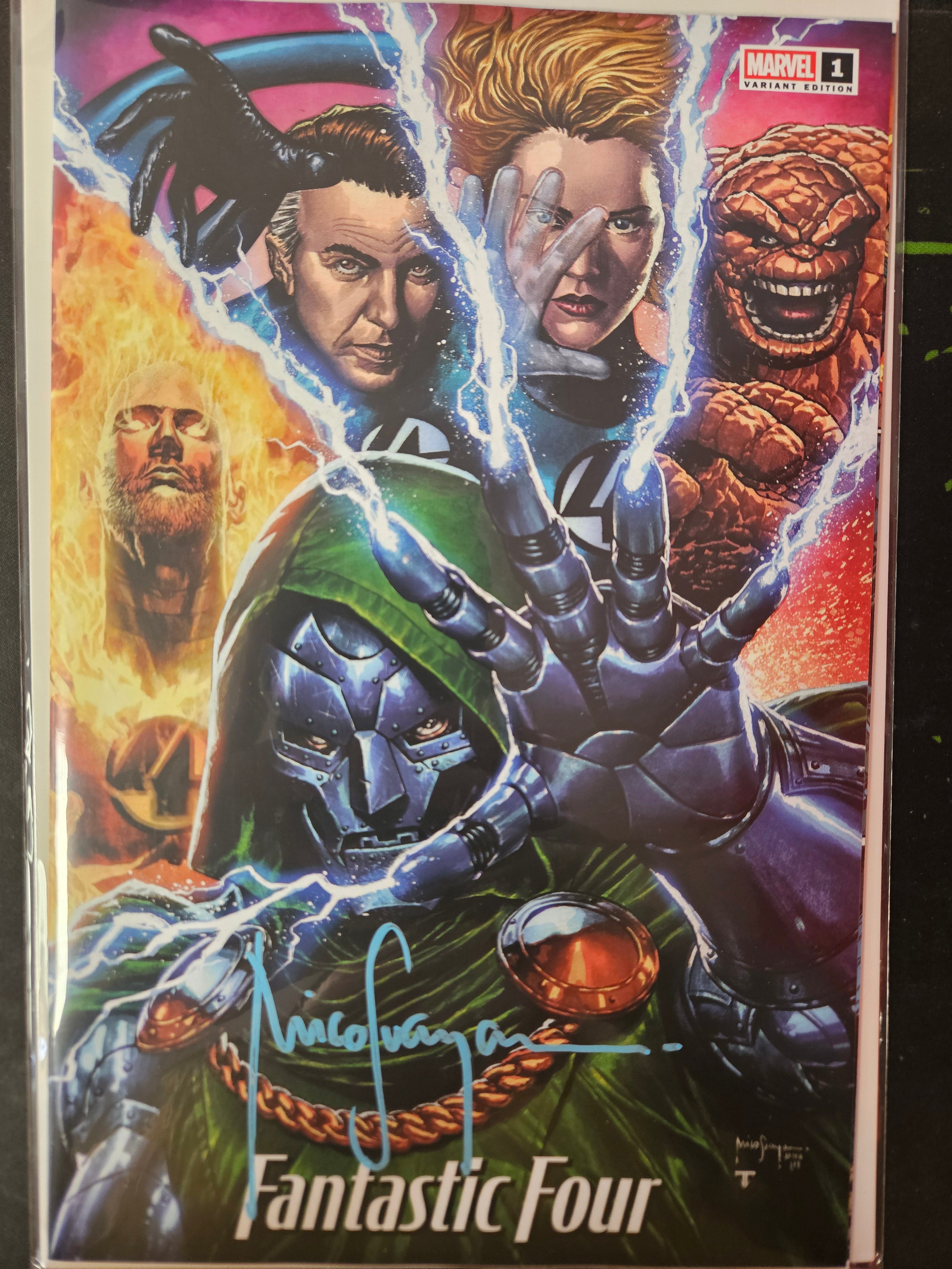 FANTASTIC FOUR #1 MICO SUAYAN SDCC EXCLUSIVE TRADE DRESS SIGNED BY MICO SUAYAN W/COA (SS4)(SS5)(SS6)
