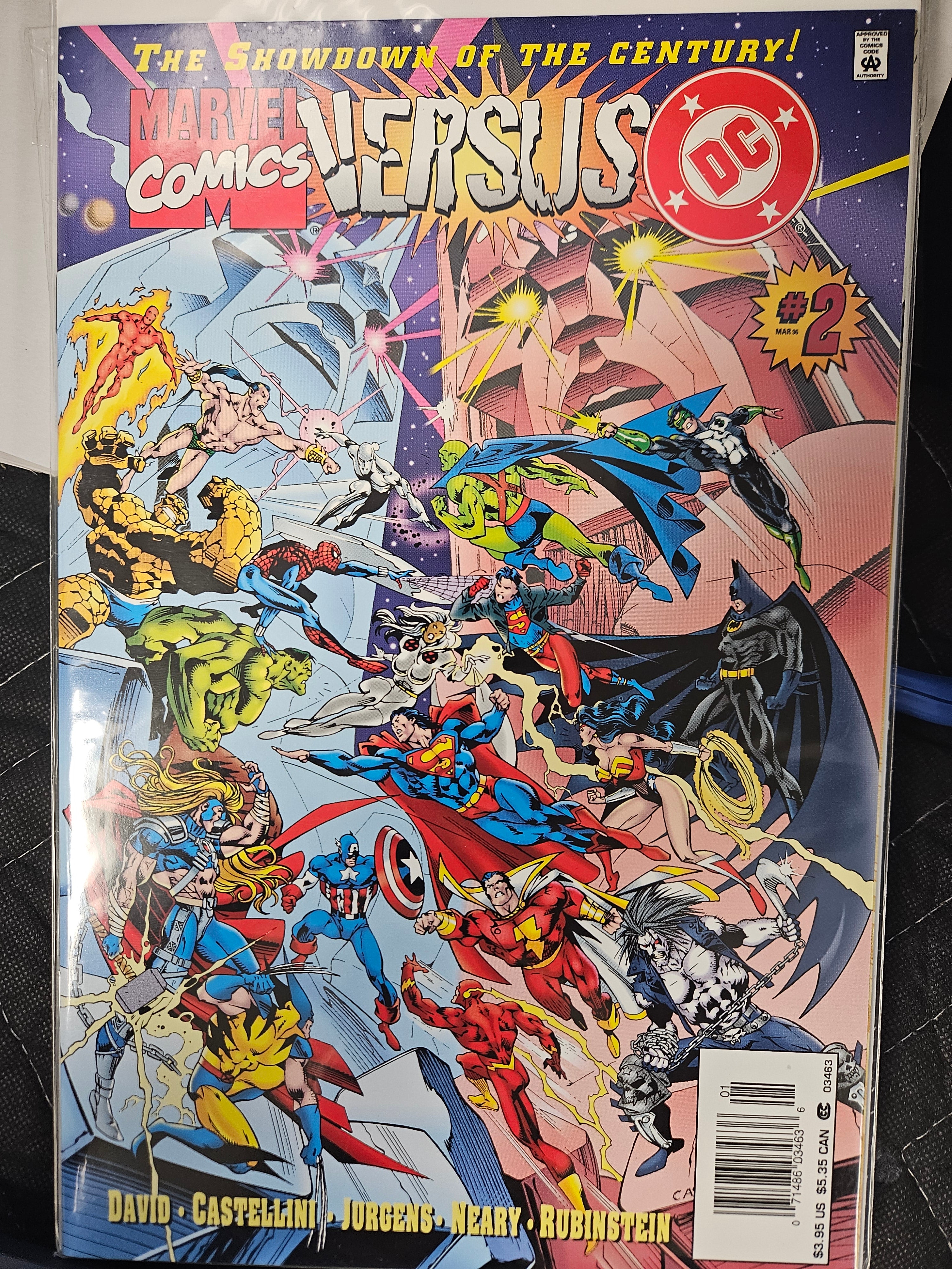 DC VERSUS MARVEL COMICS #2 SHOWDOWN OF THE CENTURY 1996(CB128)