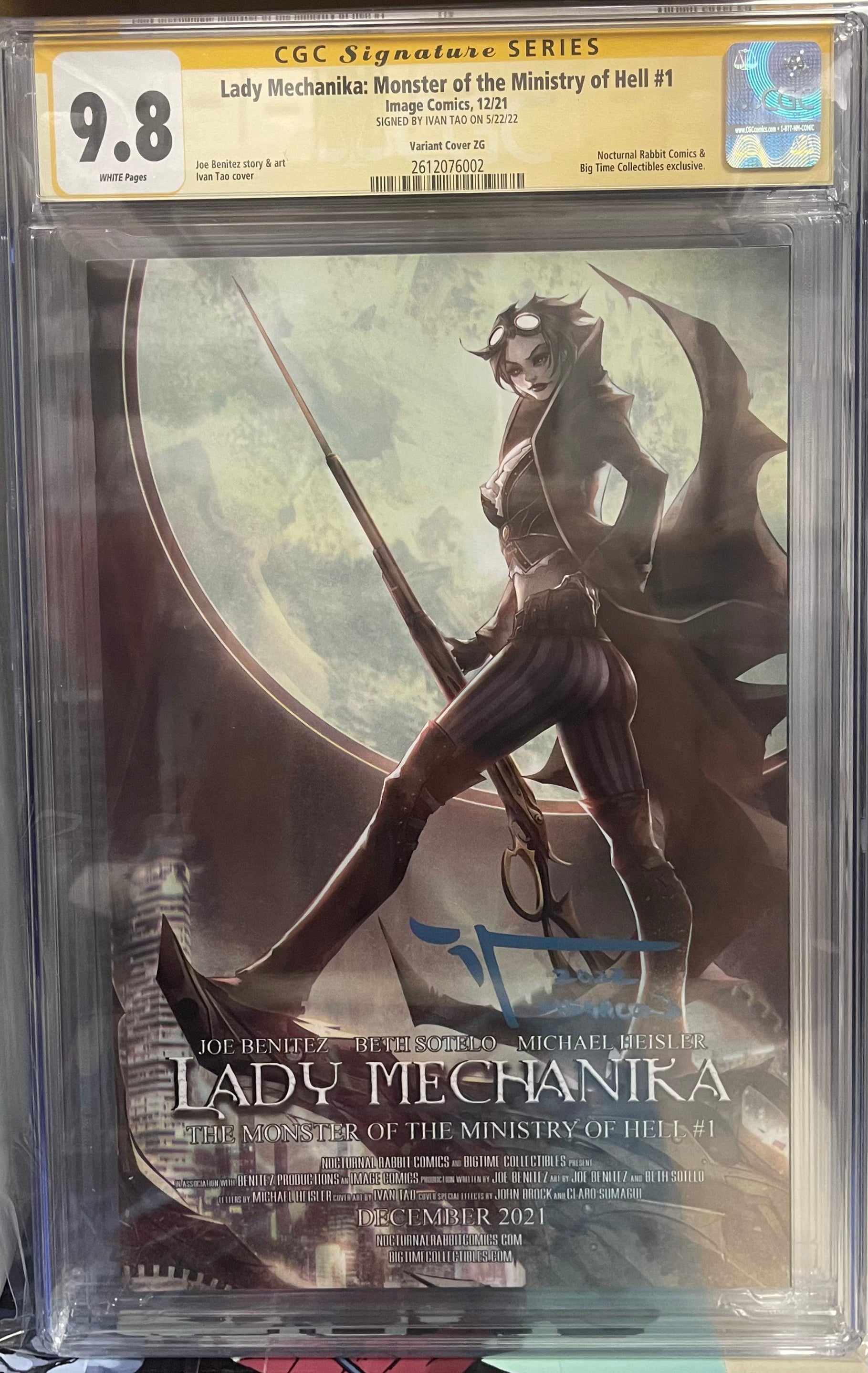 LADY MECHANIKA MONSTER OF MINISTRY #1 "UNDERWORLD MOVIE POSTER" HOMAGE VARIANT SIGNED BY IVAN TAO CGC 9.8
